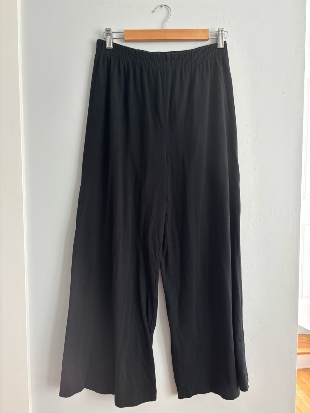 Z Supply Black Set Sloan Top/Scout Pant M - Picture 3 of 5